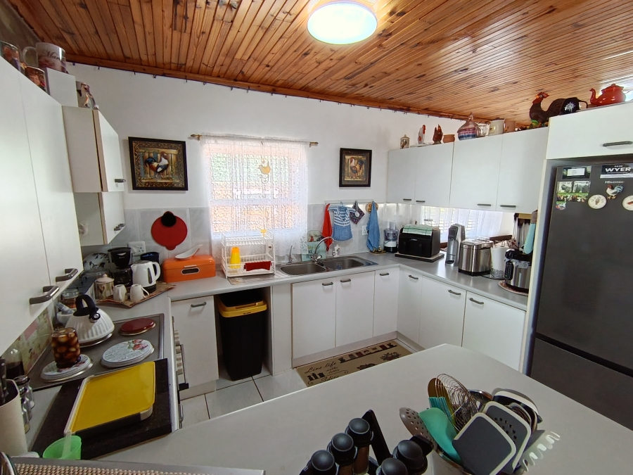 3 Bedroom Property for Sale in C Place Eastern Cape
